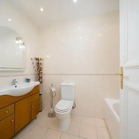 Apartamento Sleeps 4 Air Con T586222 *