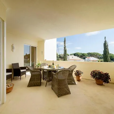 Sleeps 4 Air Con T586222 Apartamento Vale do Lobo
